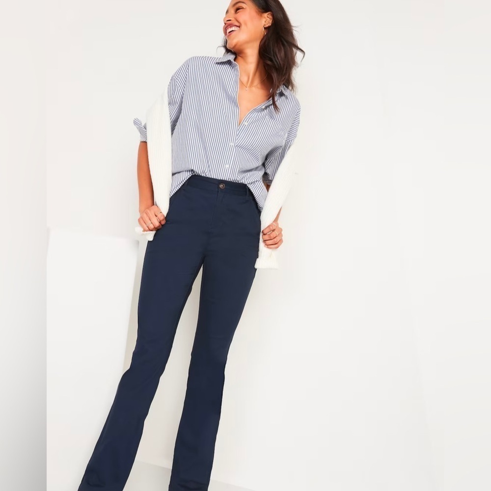 NWT Old Navy High-Rise Navy Blue Flare Pants Adjustable waist (10) - Picture 3 of 8